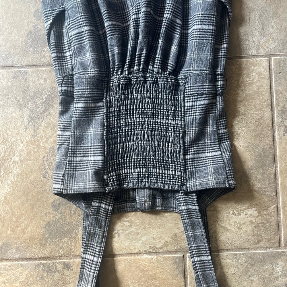 Hollister One piece pant overall. XS - Picture 3 of 6